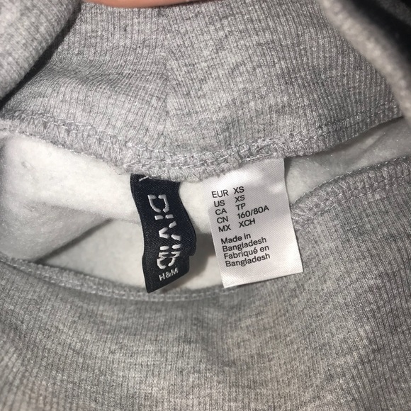 H&M dress - Picture 4 of 4